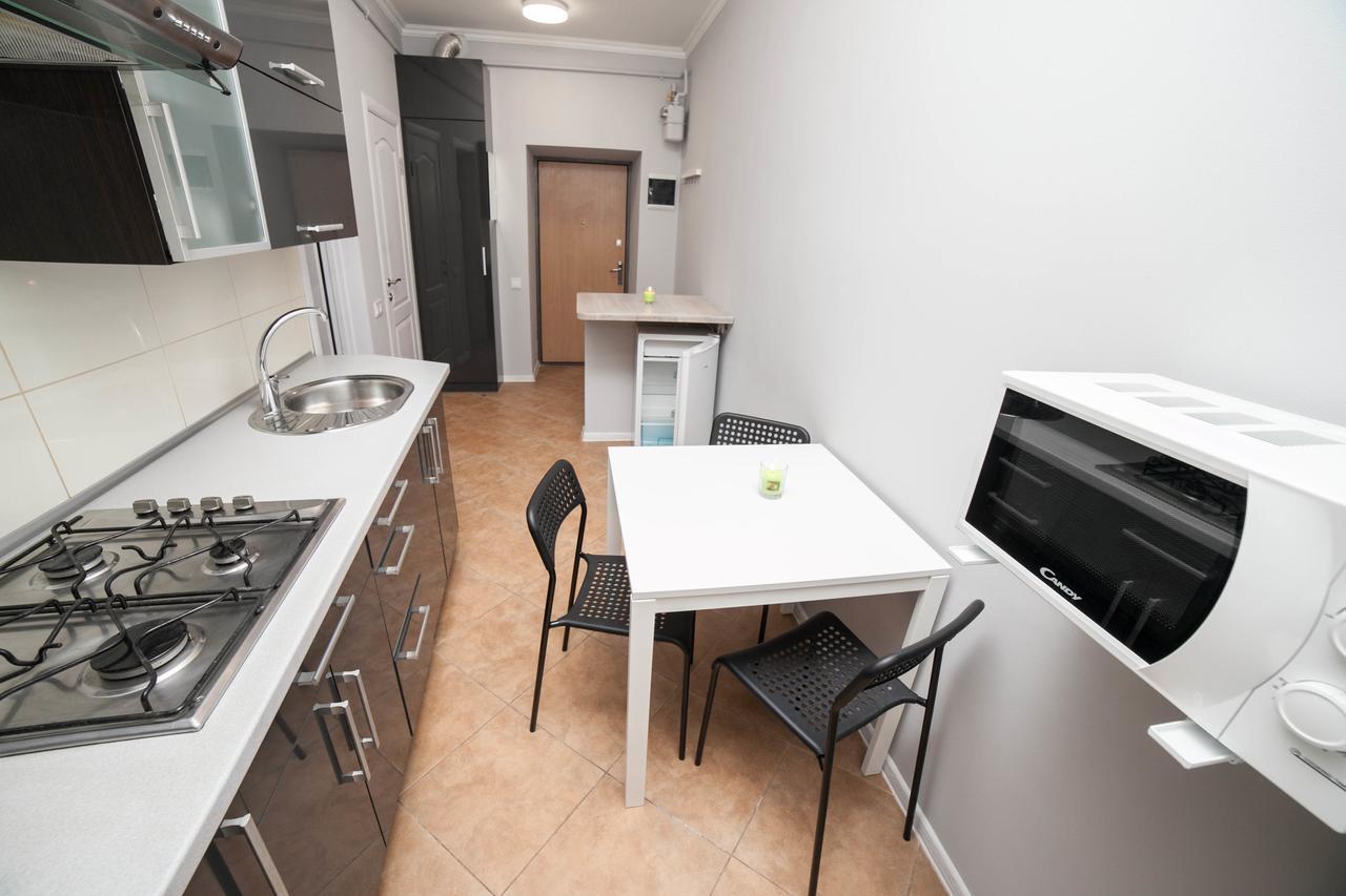 Vicheva Apartments Lwów Zewnętrze zdjęcie